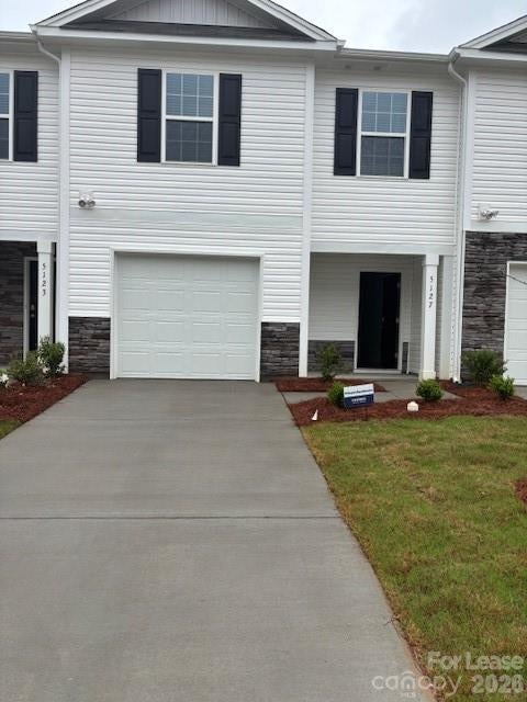 Photo of 5127 Hyrule Drive, Charlotte, NC 28262 (MLS # 4423193)