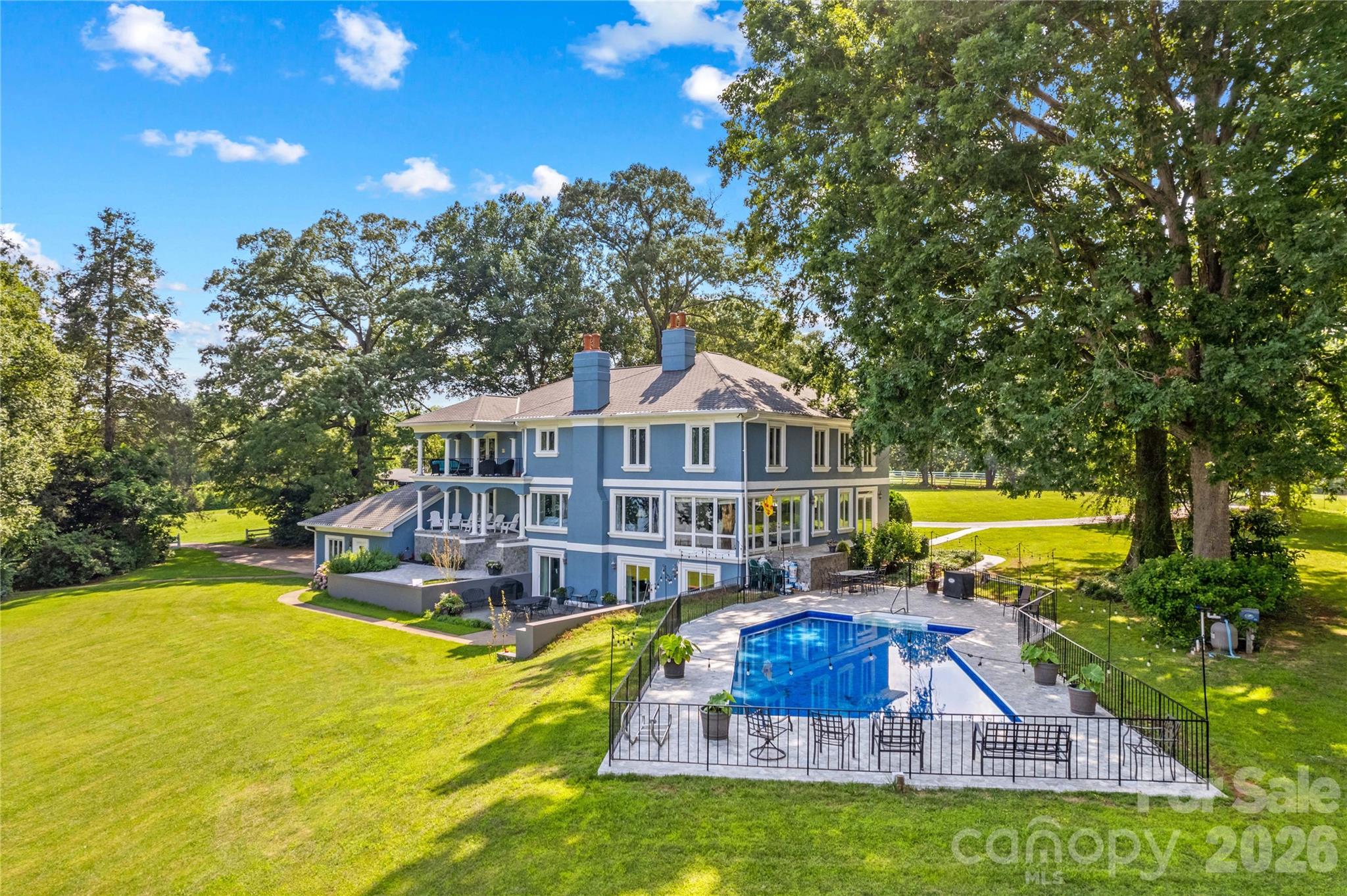 Fox Hollow - Residential