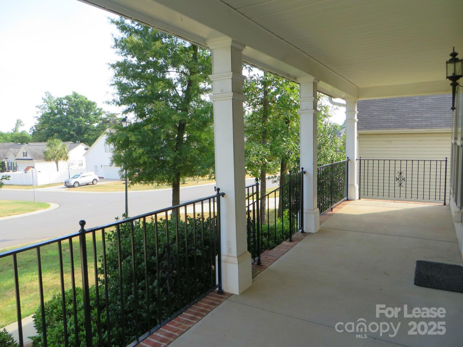 Dominion Bridge - Residential Lease