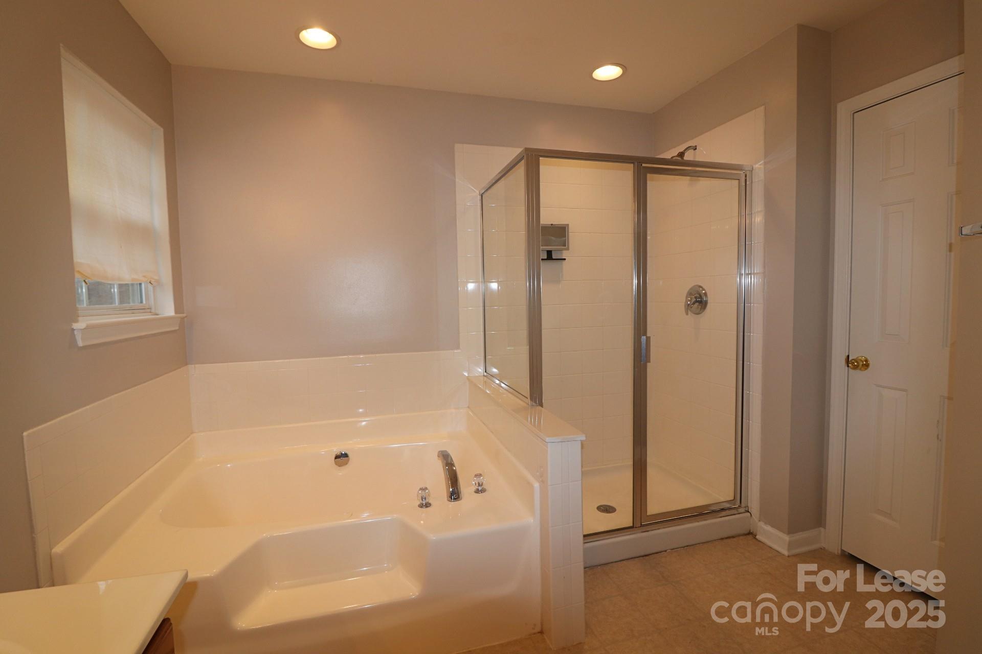 Dominion Bridge - Residential Lease