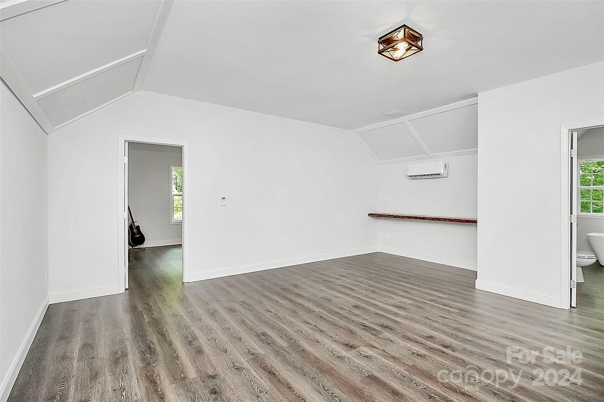 Clarendon Estates - Residential