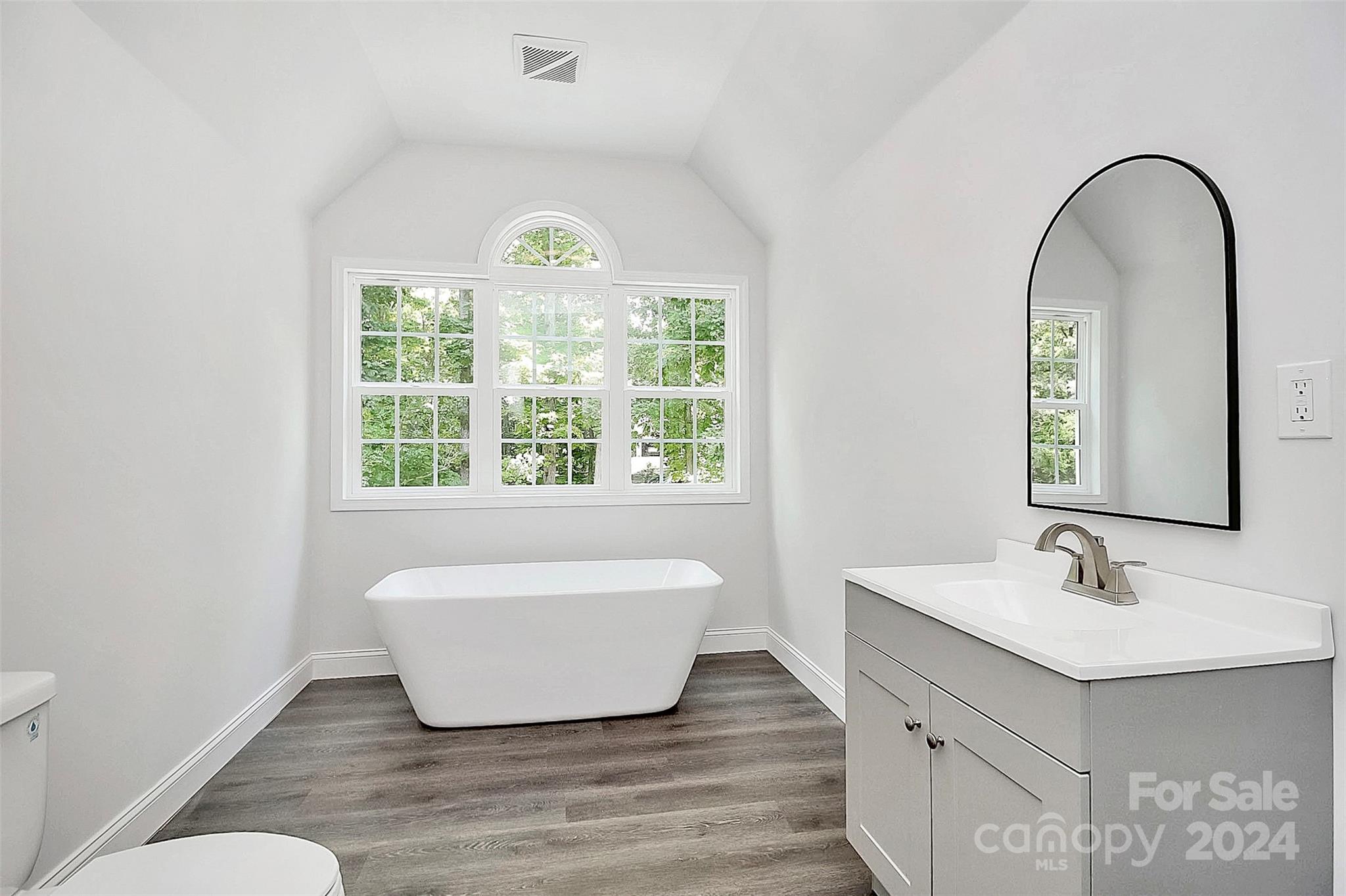 Clarendon Estates - Residential