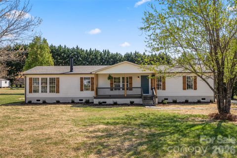 Photo of 161 Baxter Way, Forest City, NC 28043 (MLS # 4362522)