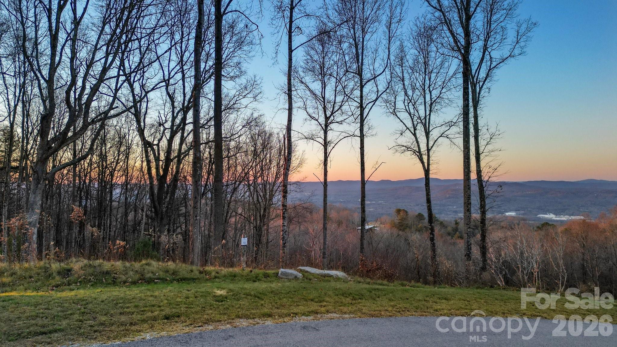 Couch Mountain - Land