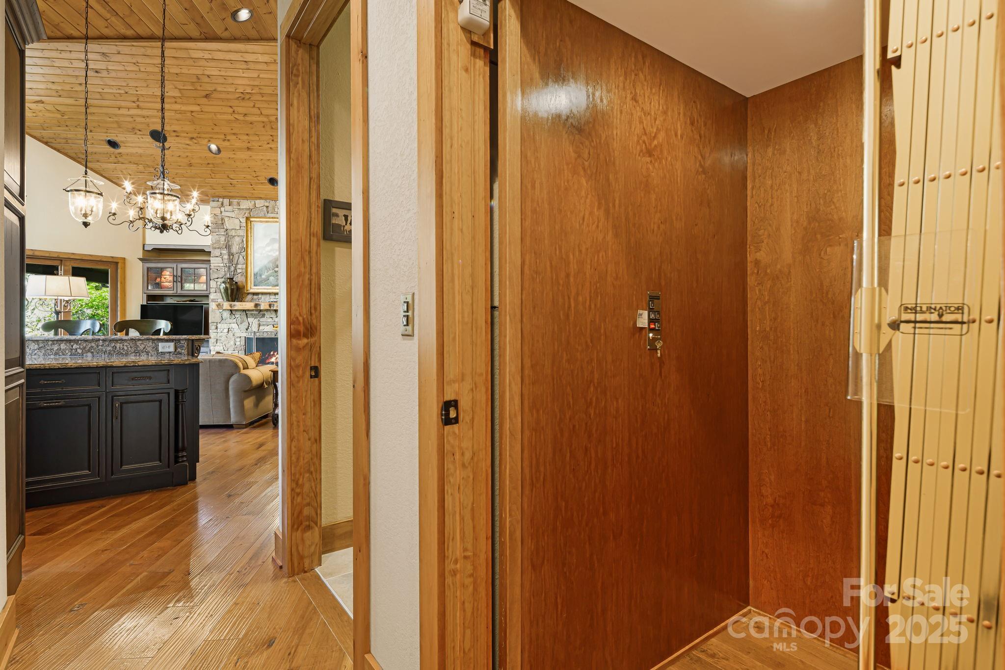 Wolf Laurel - Residential