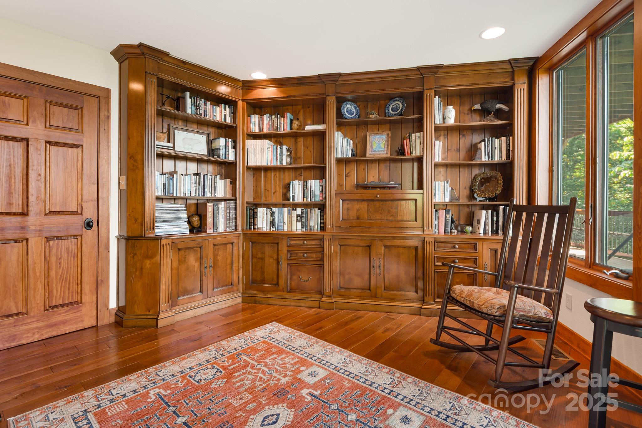 Wolf Laurel - Residential