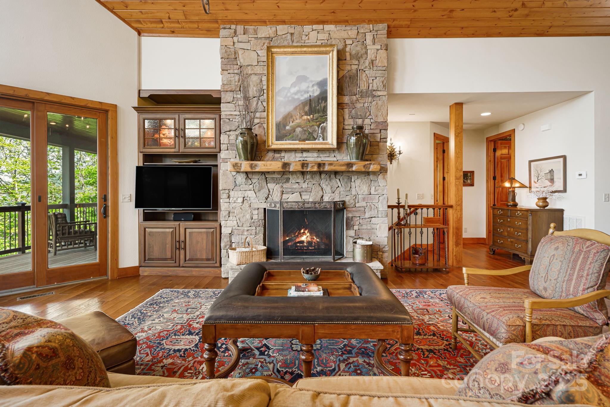 Wolf Laurel - Residential