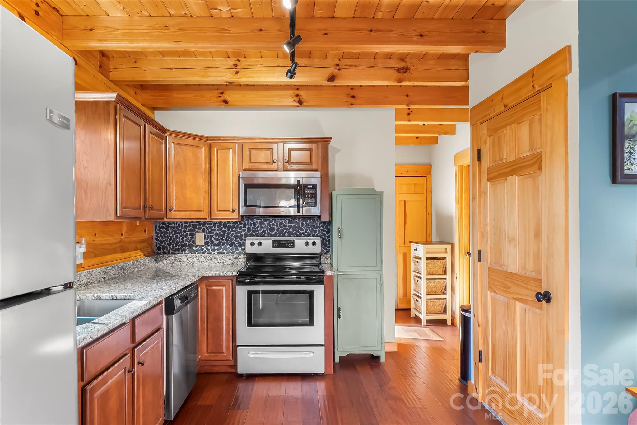 Grandview Peaks - Residential