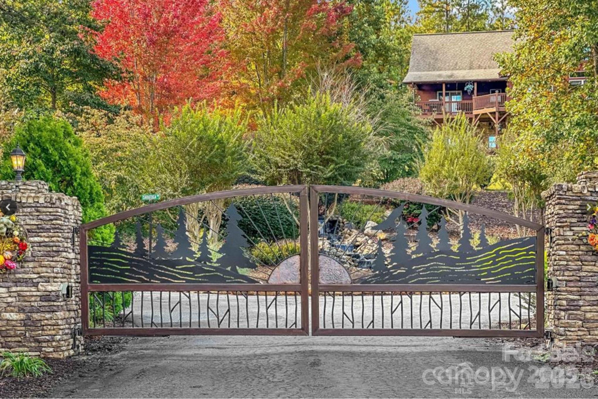 Grandview Peaks - Residential