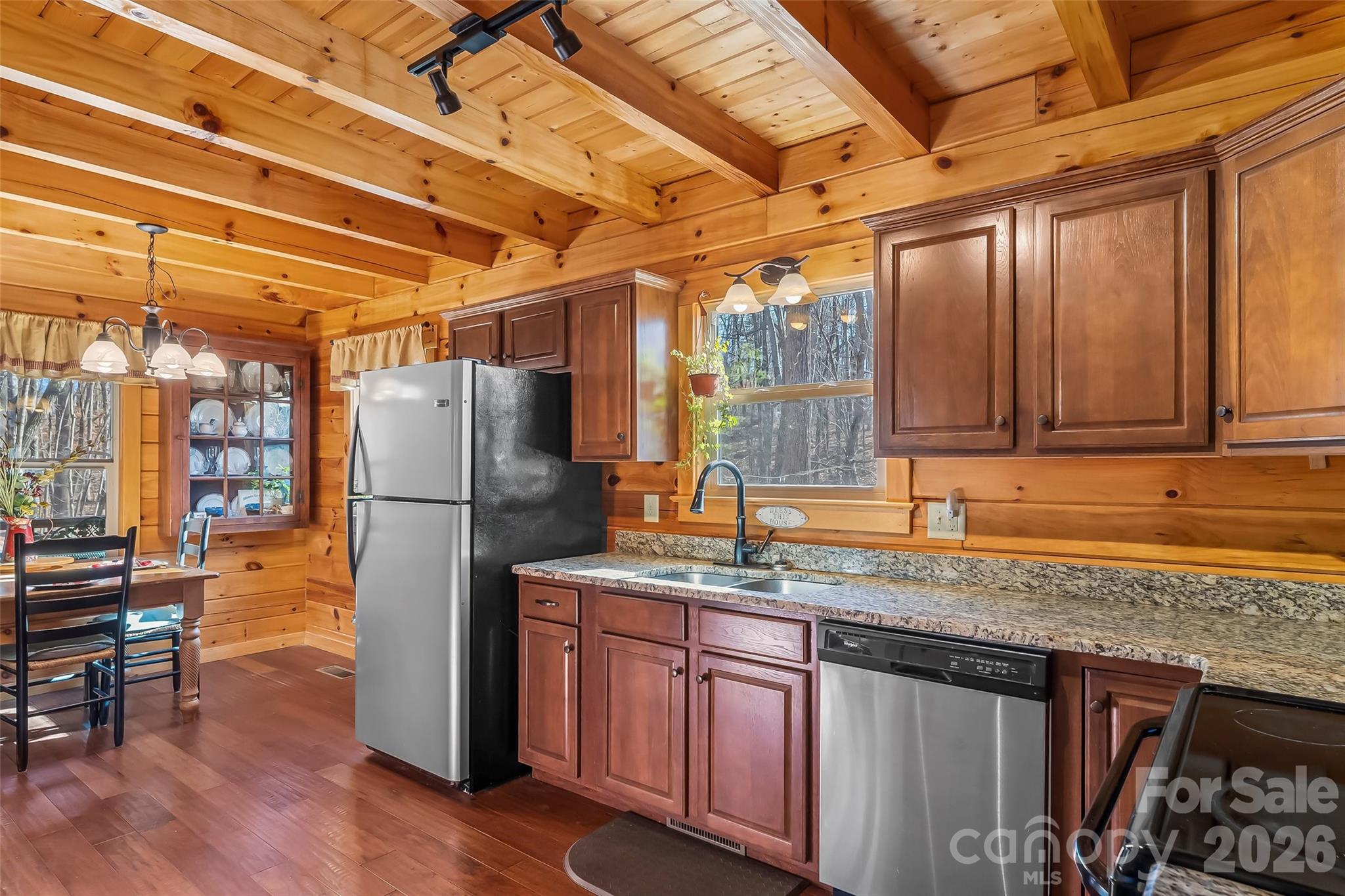 Grandview Peaks - Residential