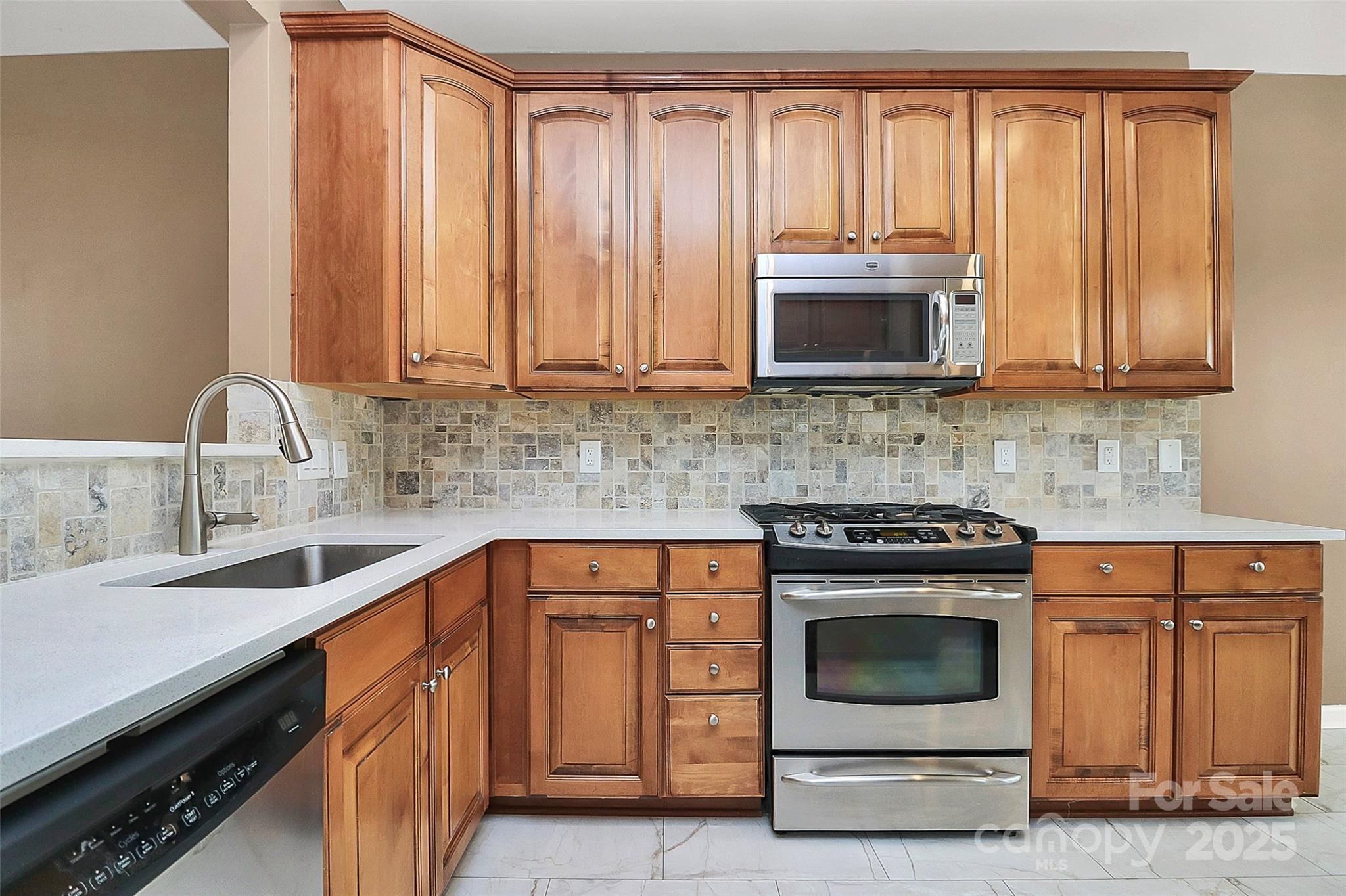 9411 Shumacher Avenue NW