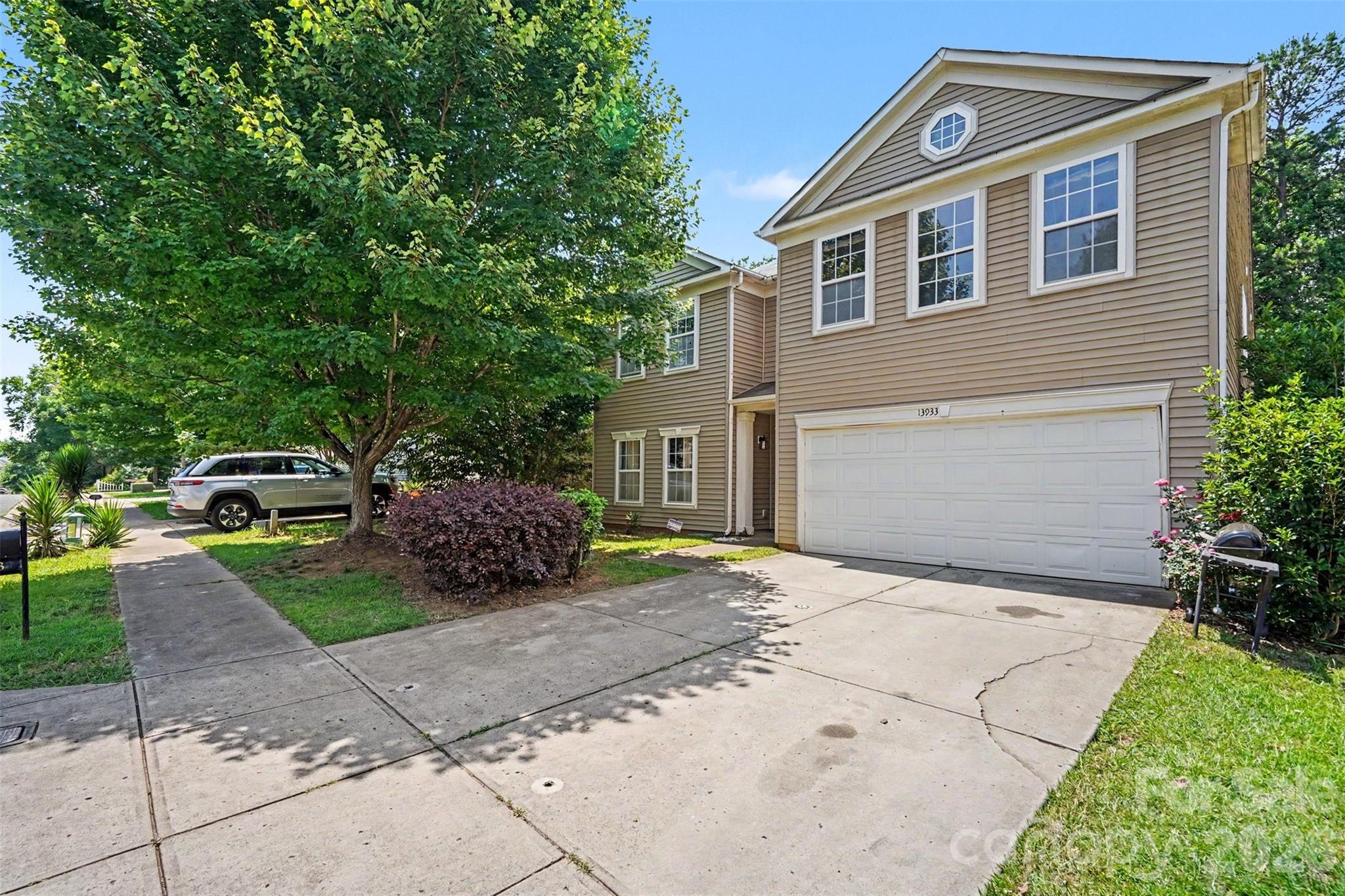 13933 Pinyon Pine Lane