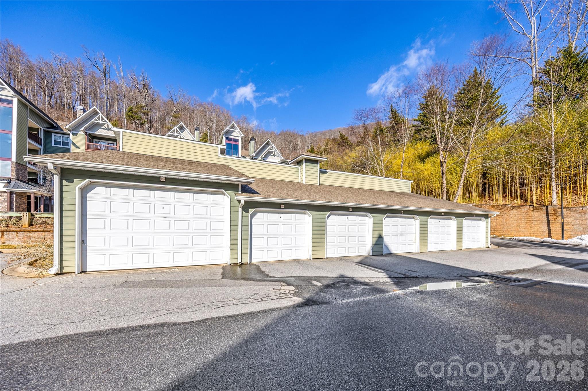 Eastwood Condominiums - Residential