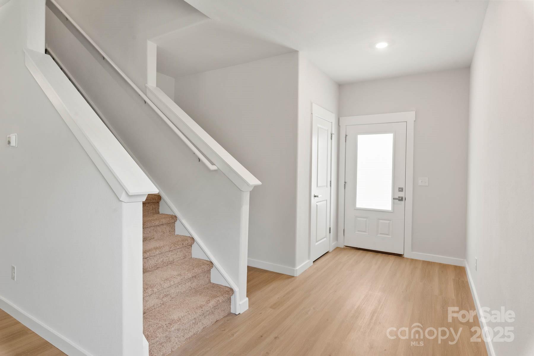 1520 Doran Terrace