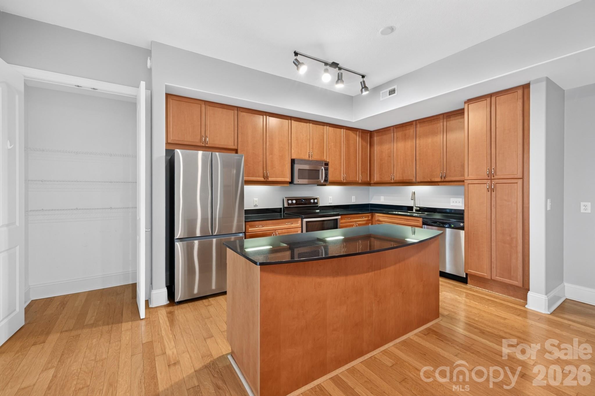 4620 Piedmont Row Drive 603