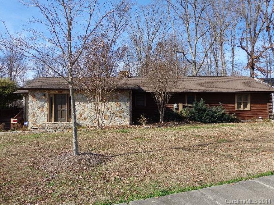 Wow, what a great country style home with plenty of room to entertain. Log cabin with huge deck on the side, and a large back porch overlooking the woods. Over sized great room with full windows and access to the deck. Kitchen is open to the den area that houses the large fireplace and stand alone wood stove. This home is nestled on a 0.34 acre lot with a .20 acre lot (parcel 3732228) that must be sold with it. Price includes both parcels.
Home warranty in place till 9/29/2015