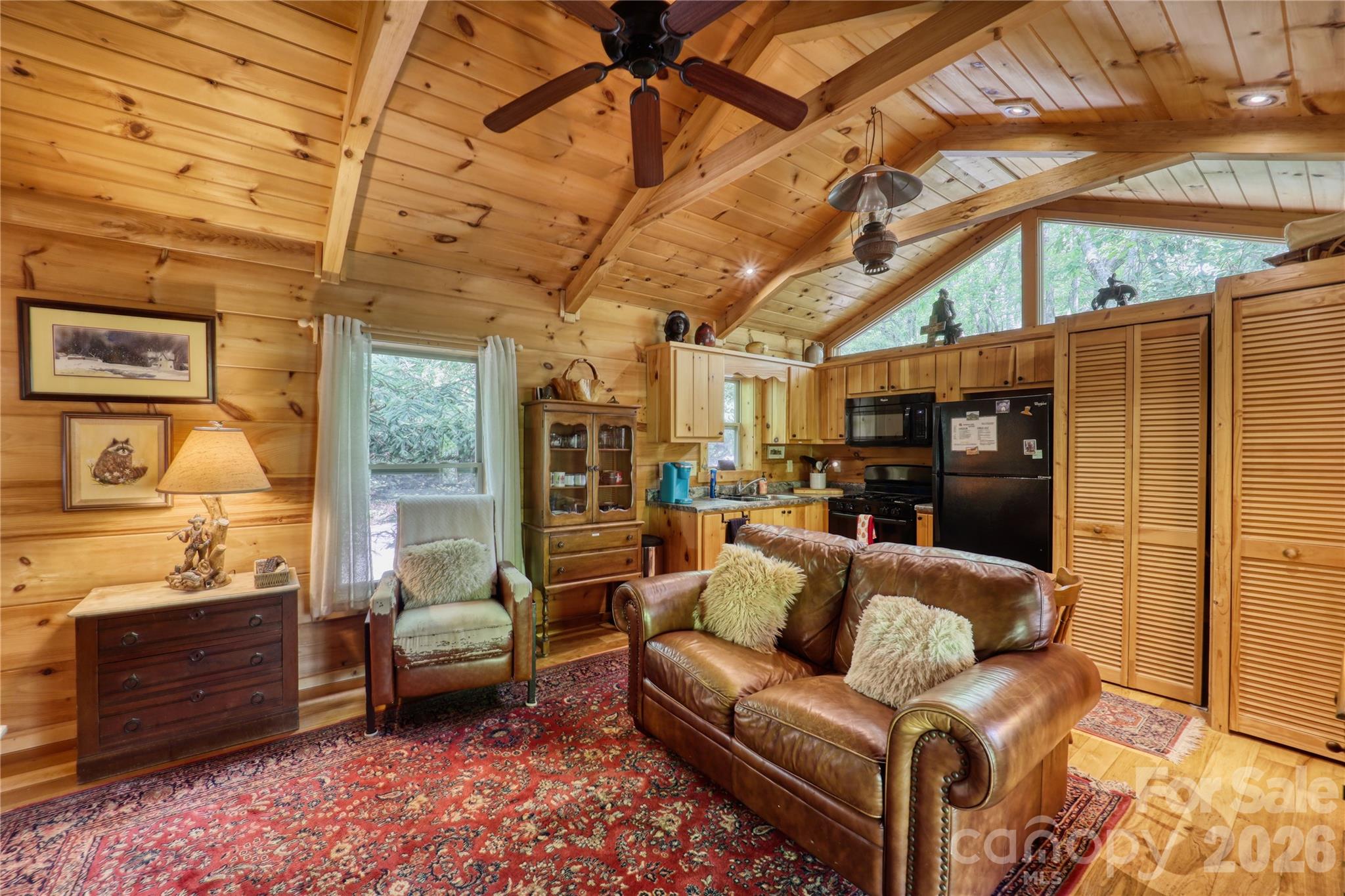 125 Hummingbird Lane