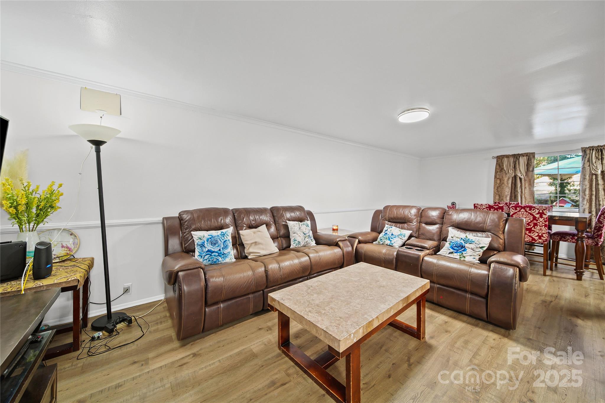 4823 Smokehollow Road