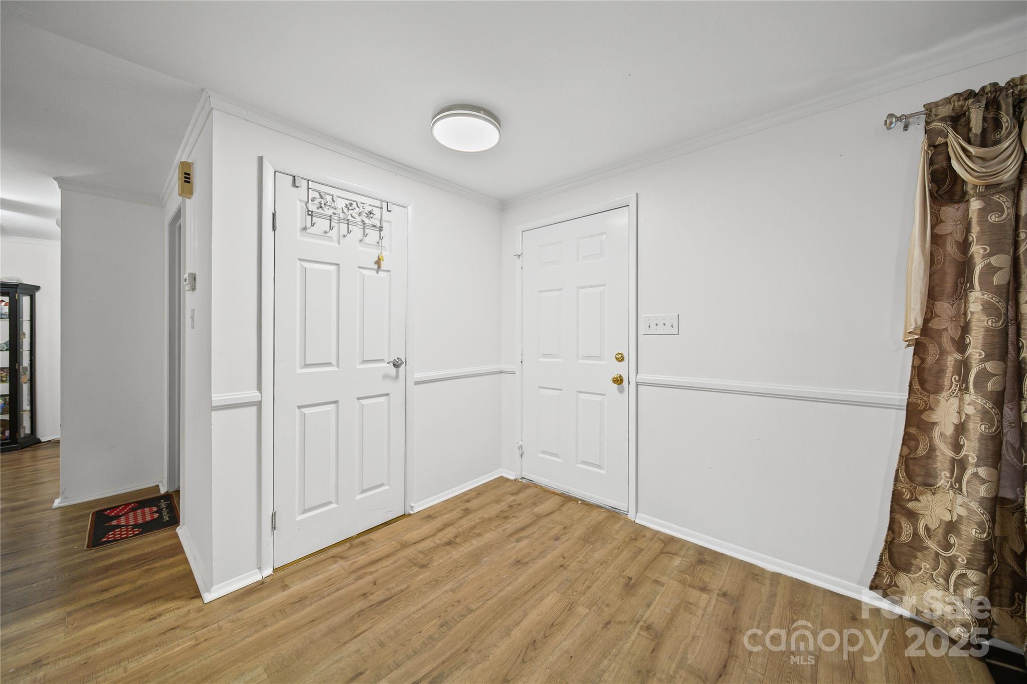 4823 Smokehollow Road