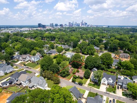 557 Melbourne Court Charlotte NC 28209
