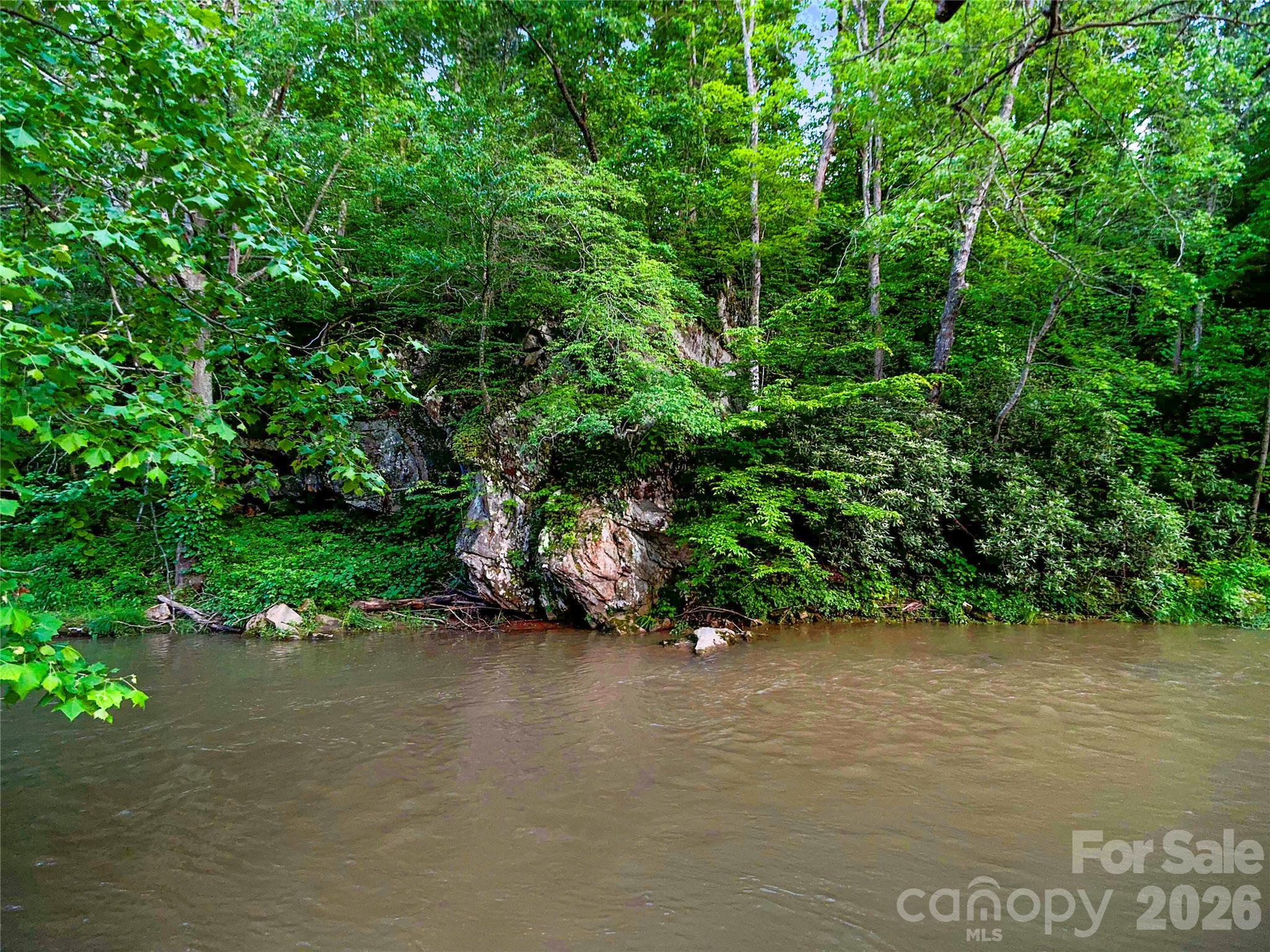 River Highlands at Madison Crs - Land