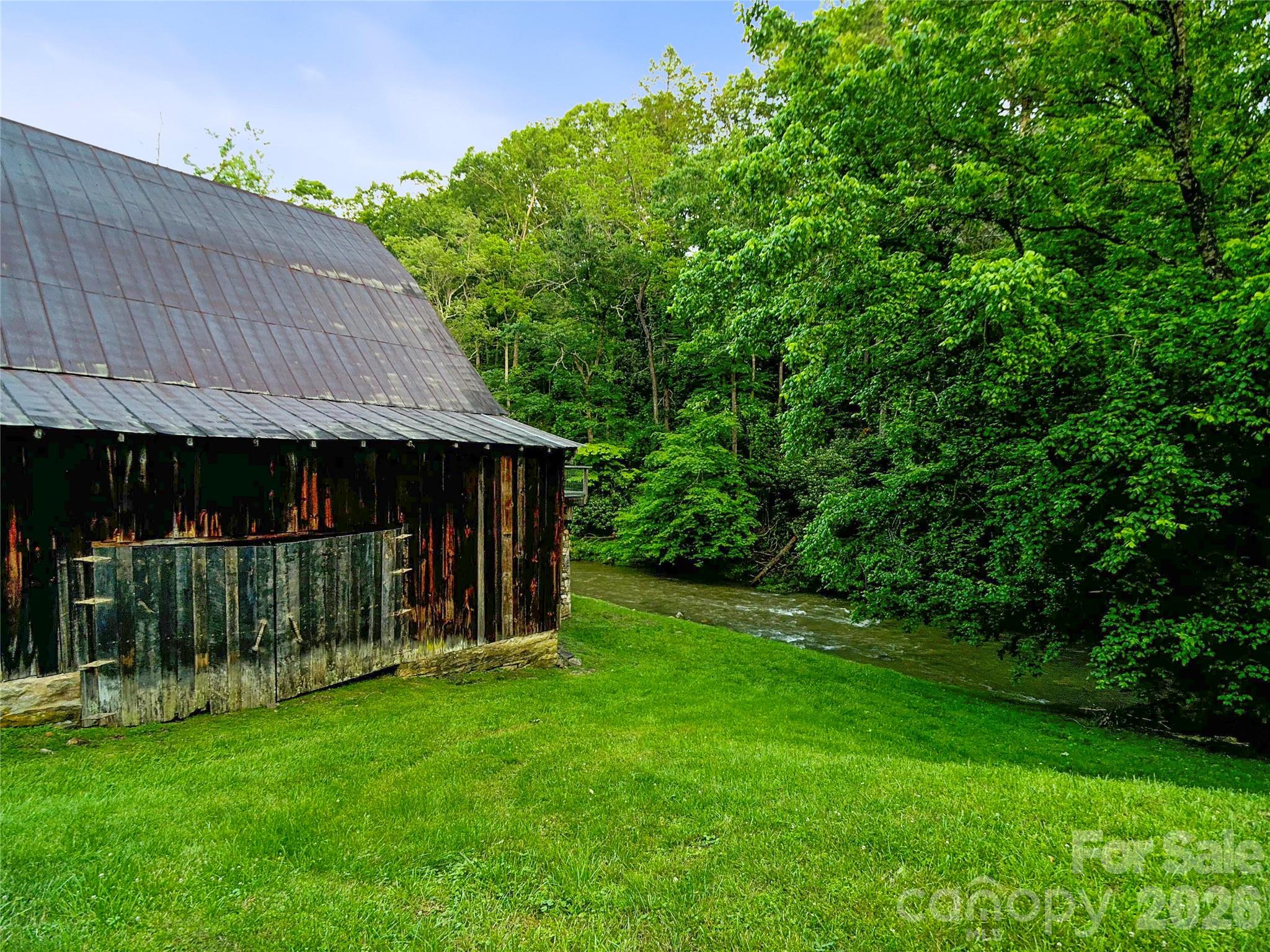 River Highlands at Madison Crs - Land
