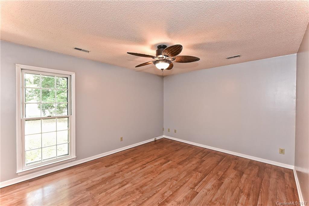 Renaissance On Carmel - Residential