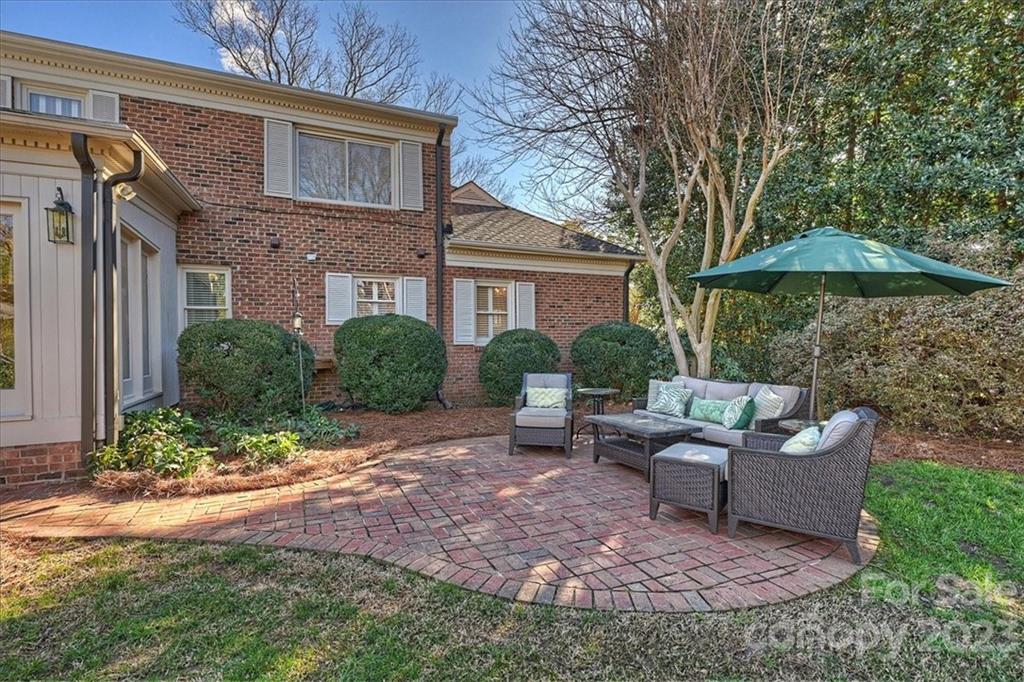 Barclay Downs - Residential