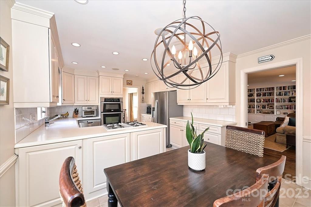 Barclay Downs - Residential