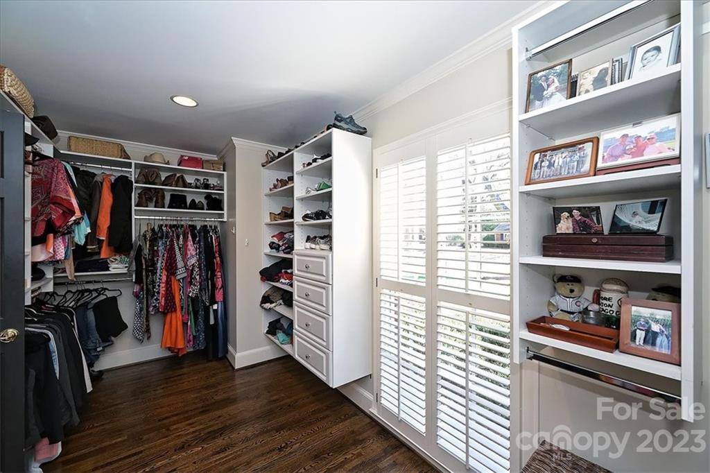 Barclay Downs - Residential