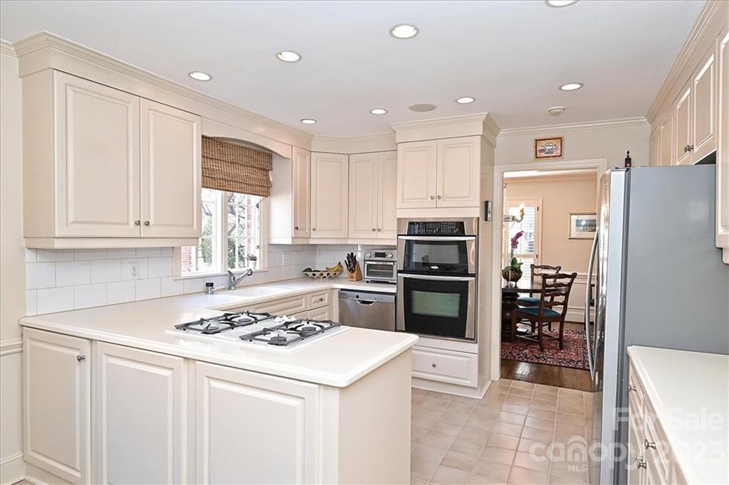 Barclay Downs - Residential