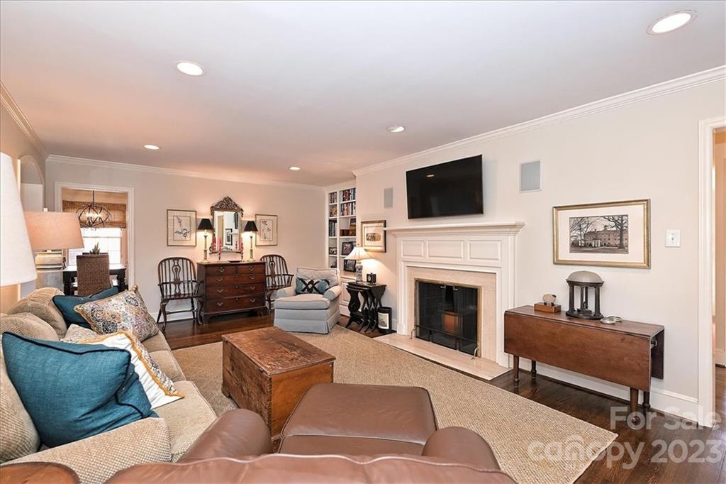 Barclay Downs - Residential