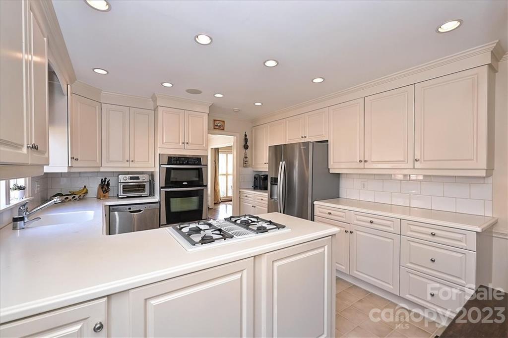 Barclay Downs - Residential