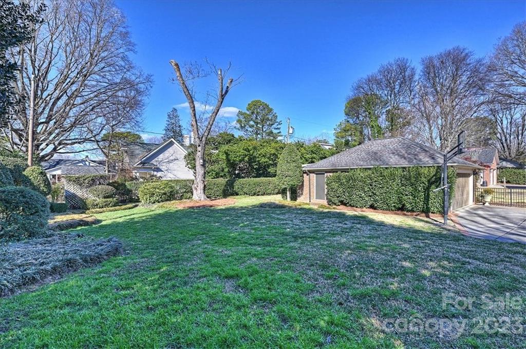 Barclay Downs - Residential