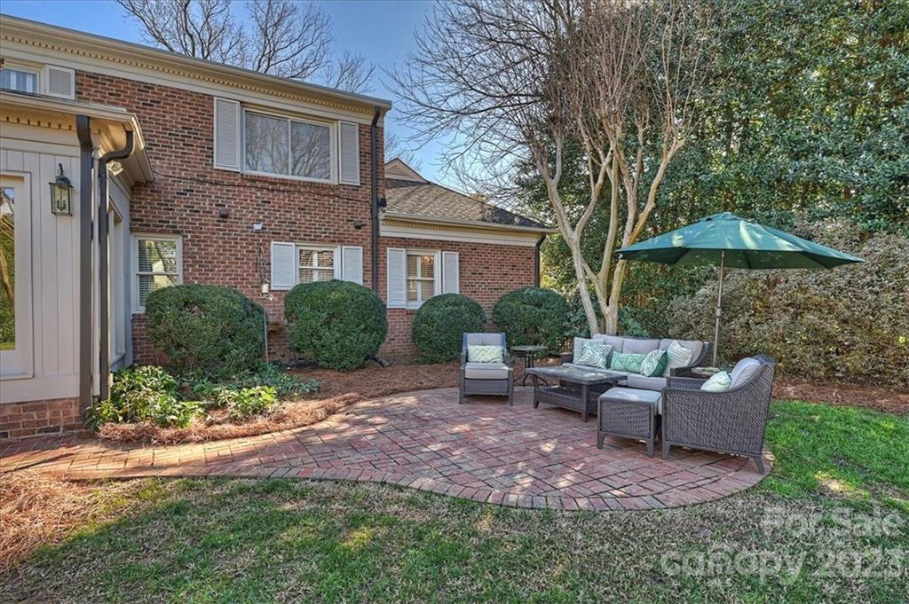 Barclay Downs - Residential