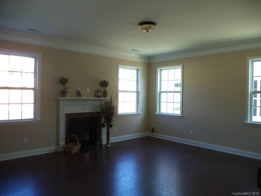 Lake Ridge - Residential