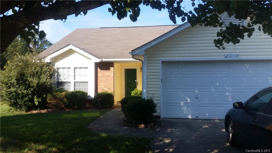 Ranch home on quiet street in Bristol Park neighborhood.  Needs a few cosmetic repairs, but house is priced accordingly.  Great for first time home buyer or investment. Split bedroom plan.  Master bedroom has a huge walk-in closet, spacious bedrooms and walk-in laundry room with shelving.  Private fenced in back yard. Close to I-77, restaurants, and shopping.  Property was rented for the last 6 years. It won't last long! Bring your best offers.