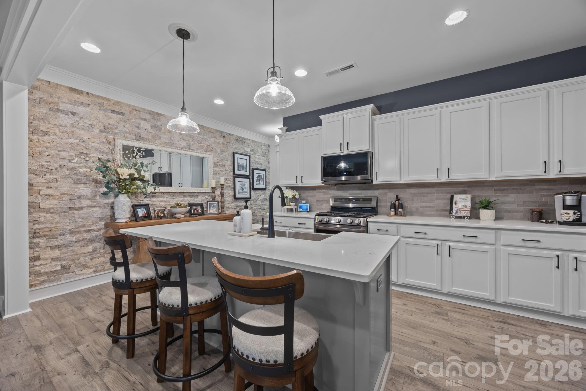 927 Canopy Falls Lane