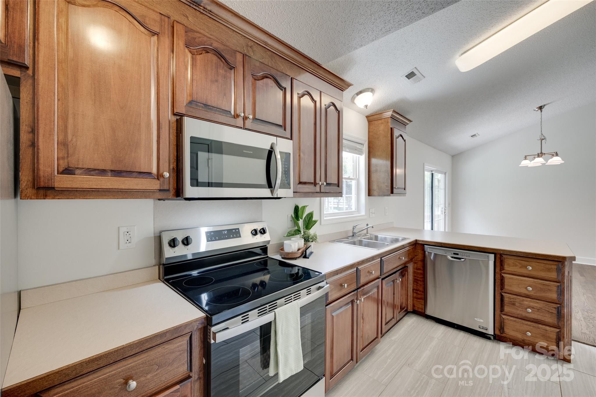 Summey Knoll - Residential