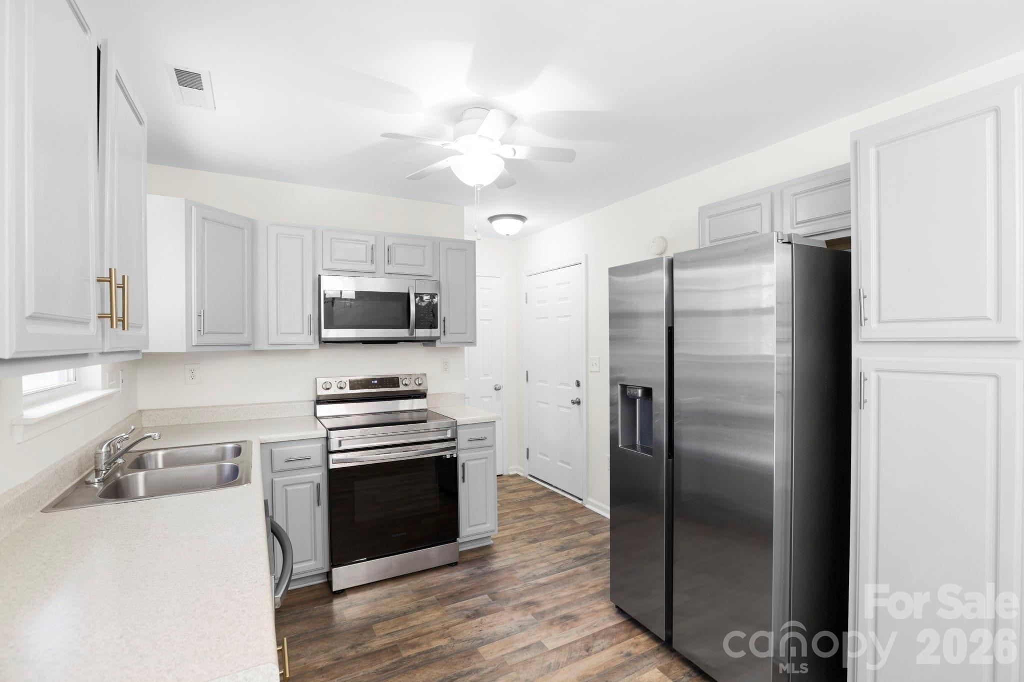 Townes at Connor Creek - Residential