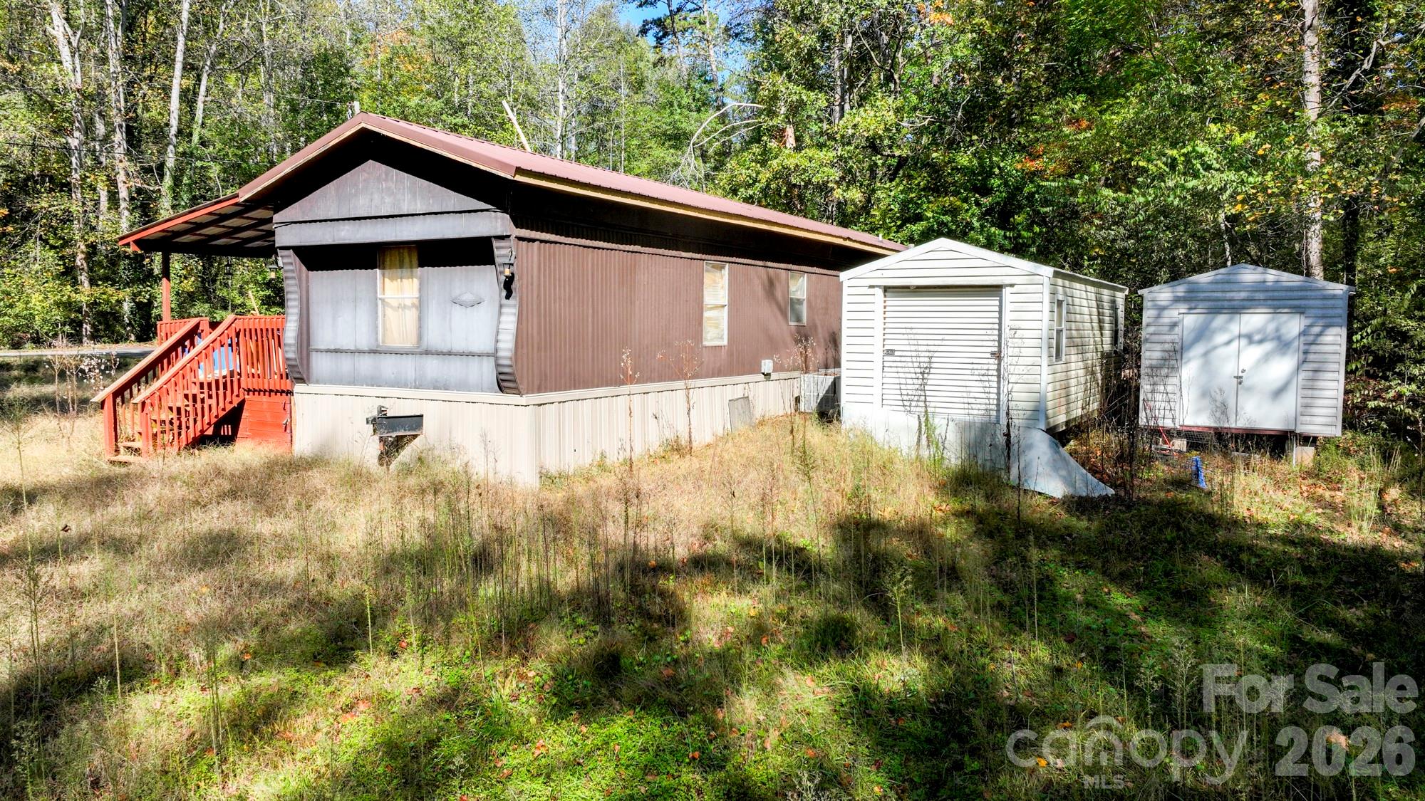 1953 Eckard Avenue 24-36