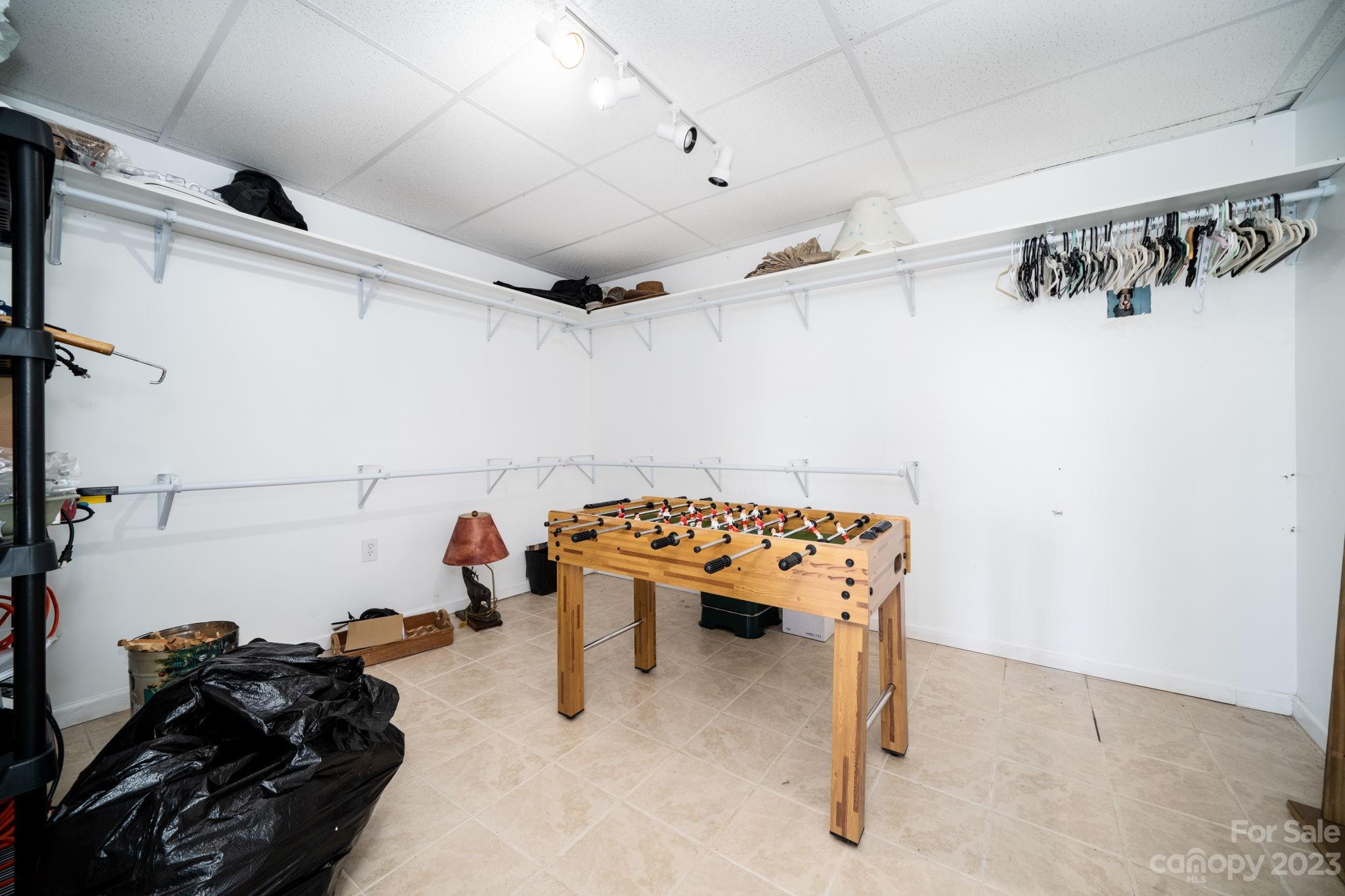 Windsor Pointe - Residential