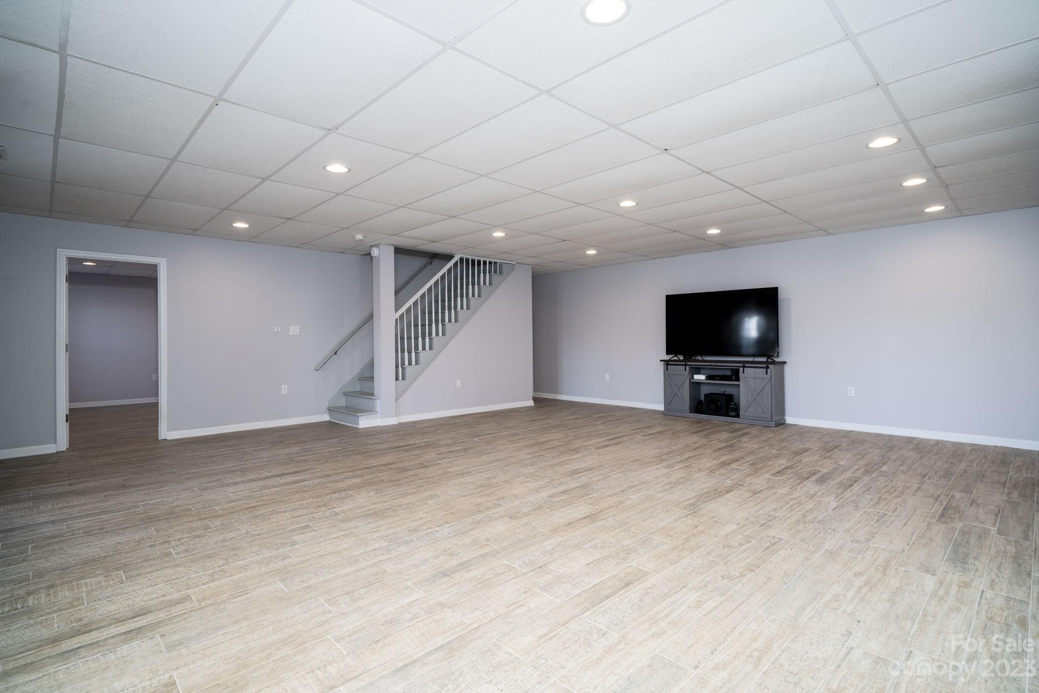 Windsor Pointe - Residential