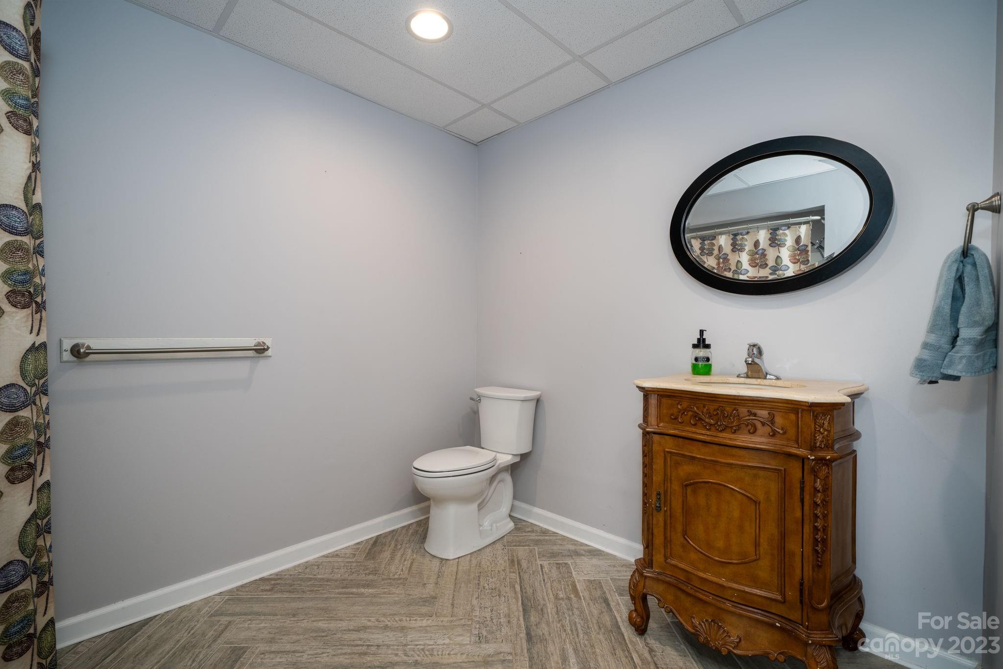 Windsor Pointe - Residential