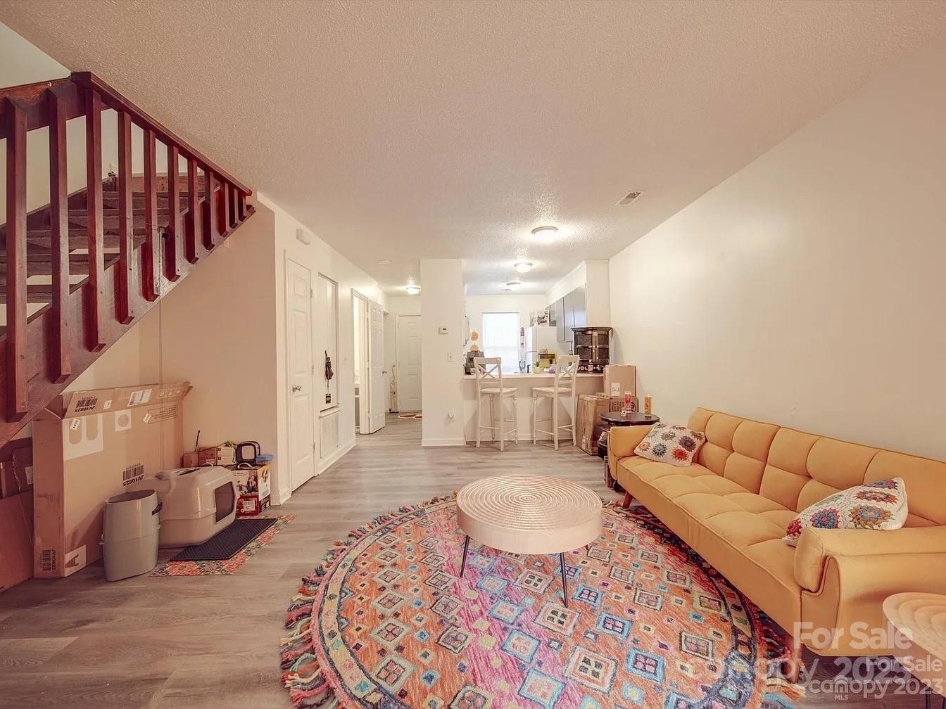 4044 Briarhill Drive