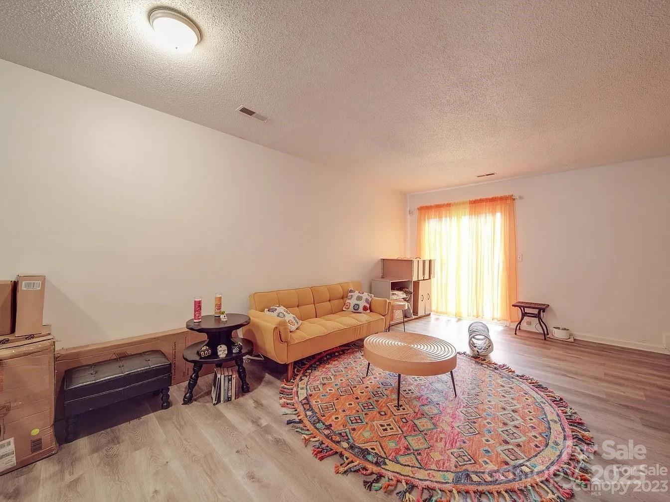 4044 Briarhill Drive