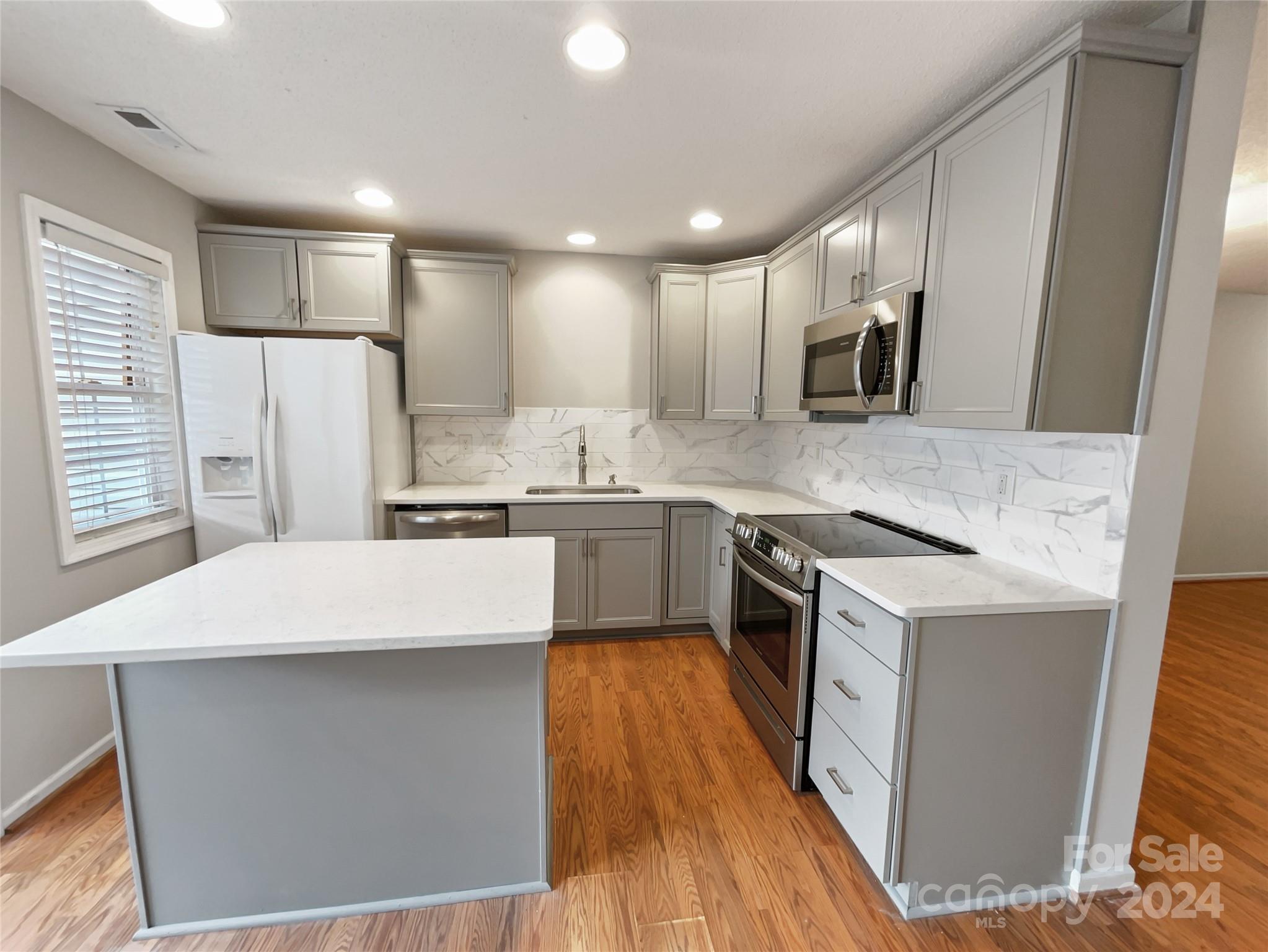 Rozzelles Landing - Residential