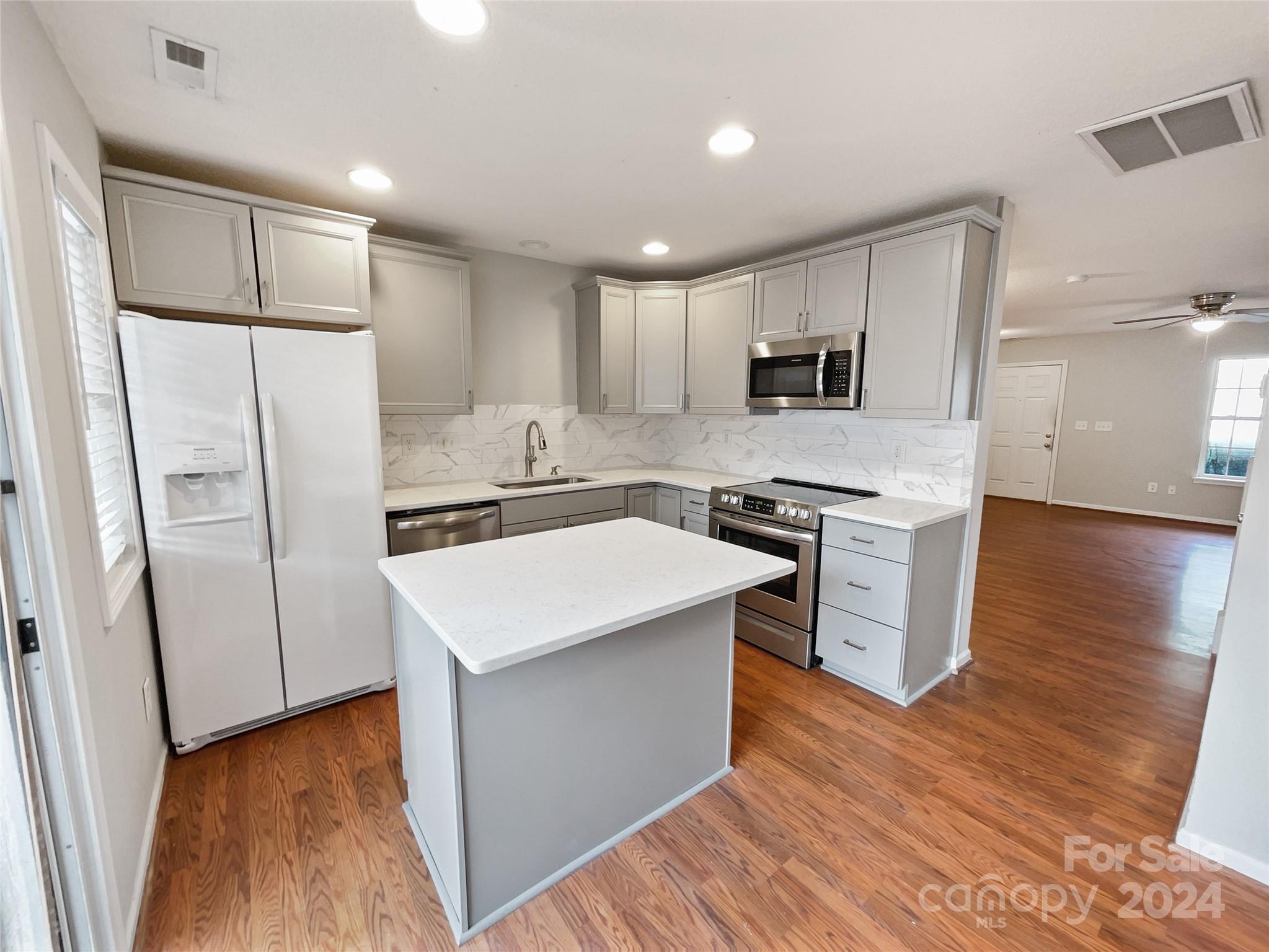 Rozzelles Landing - Residential