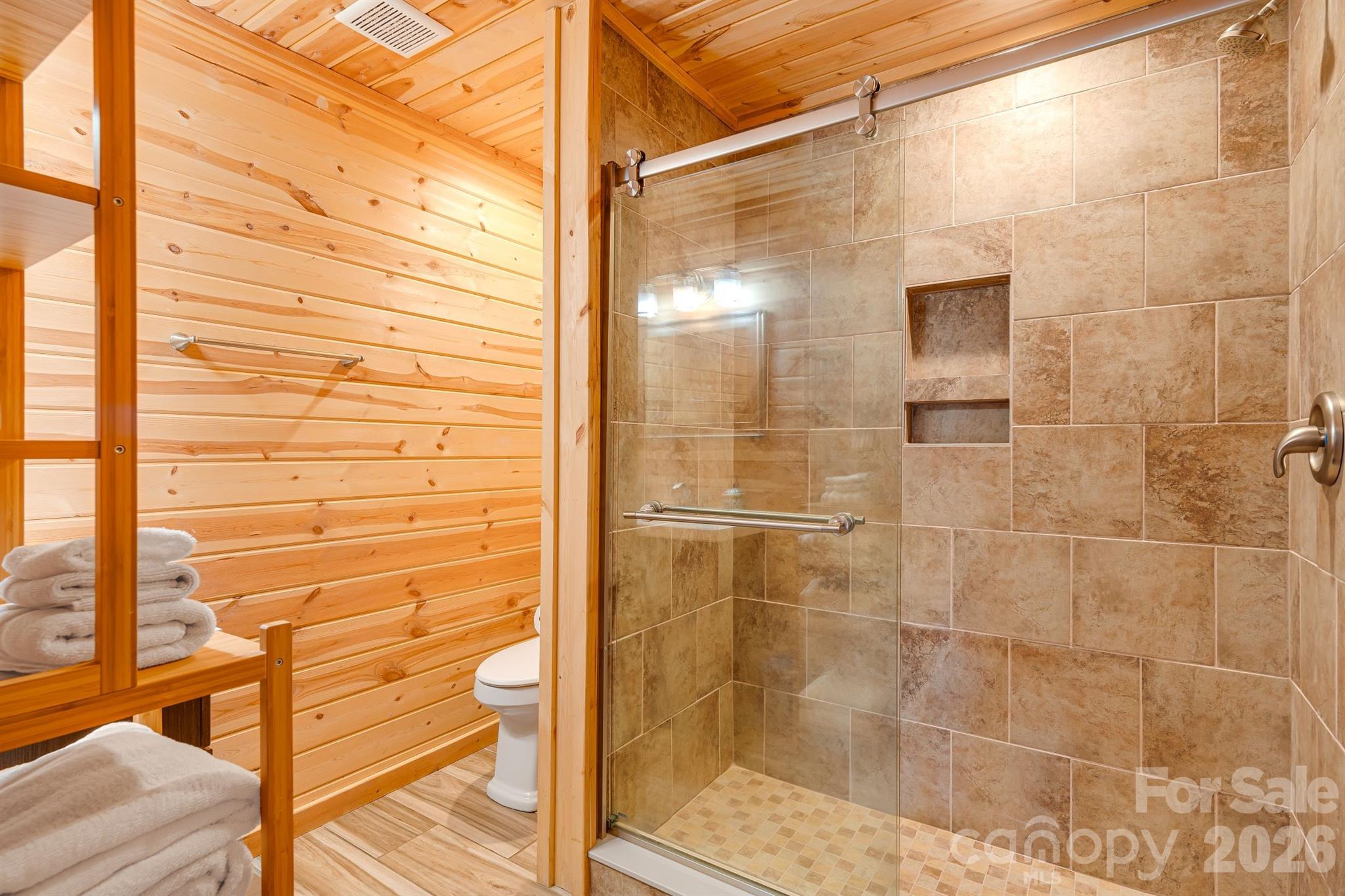 Scenic Wolf Mountain Resort - Residential