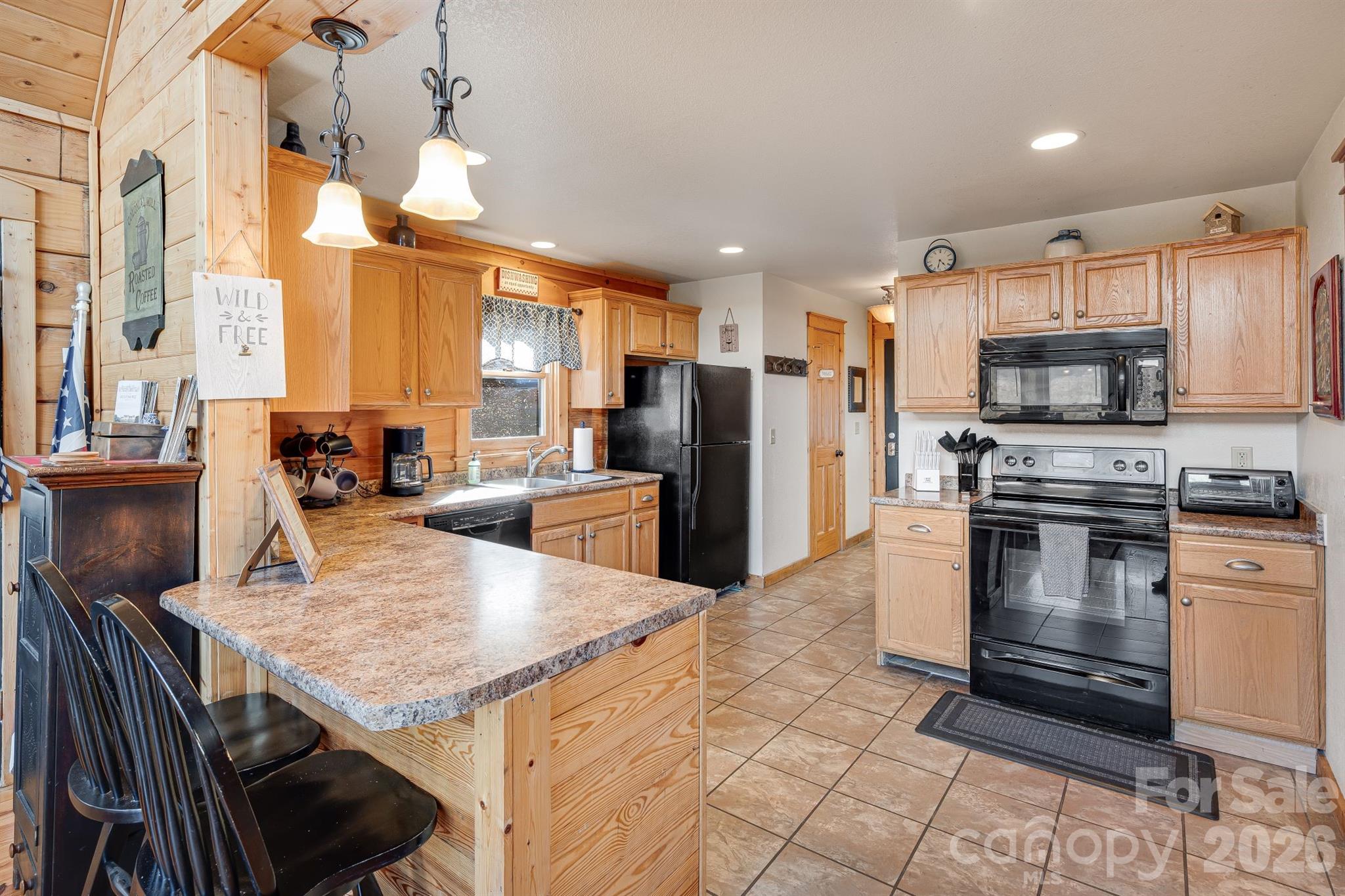 Scenic Wolf Mountain Resort - Residential